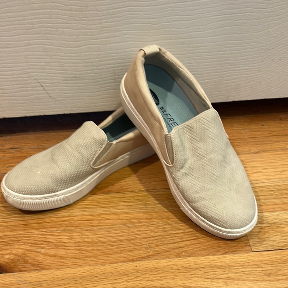 Dr. Scholl's Tan Sneakers Casual Slip-On